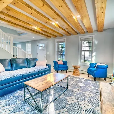 New 3B House In Saugerties Village 4 Mins To Hits